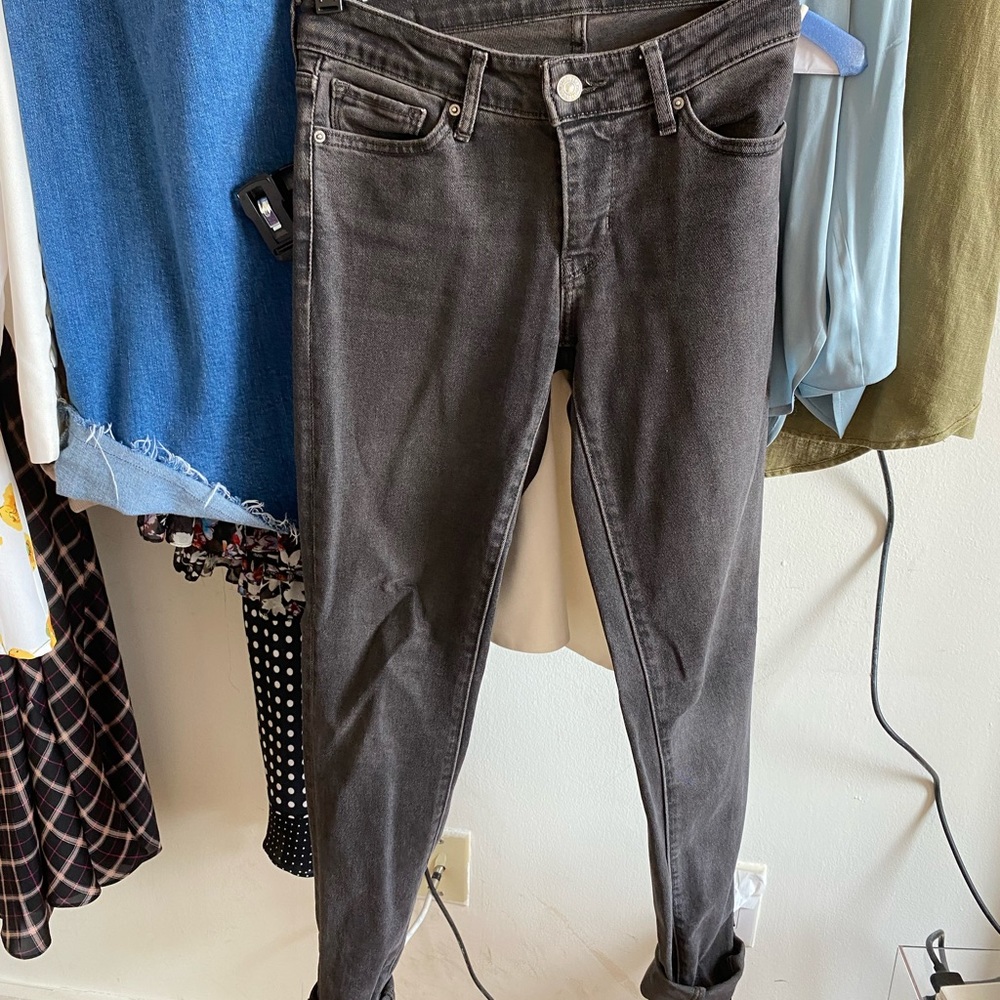 Levi's Women's 711 Skinny Jeans